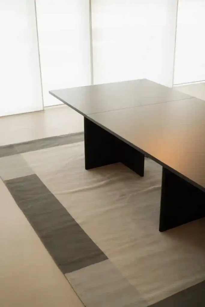  Monochromatic Rugs for Minimalist Spaces