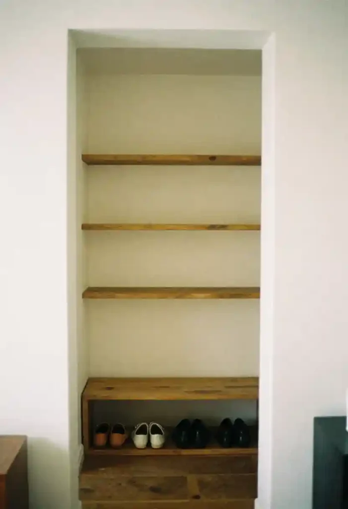  Floating Shelves for Essentials