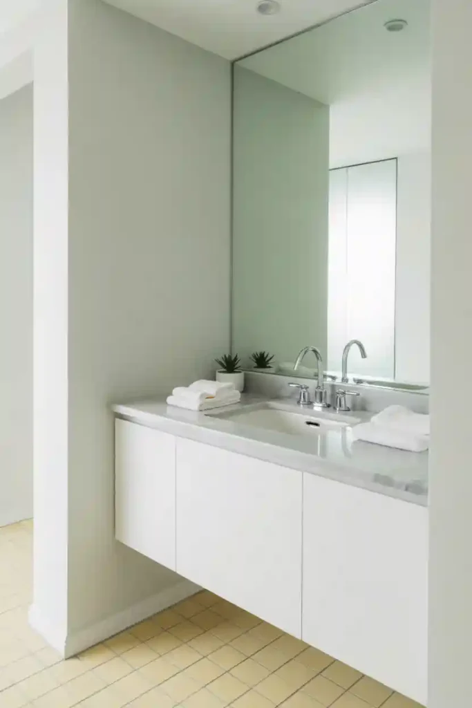  Stick to Light, Neutral Colors